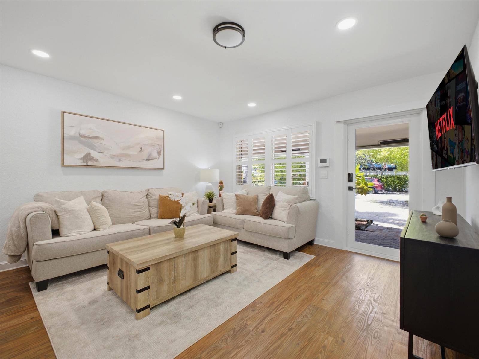   / 0 2779 sq. ft. $ 2026-08-04 0 Photo