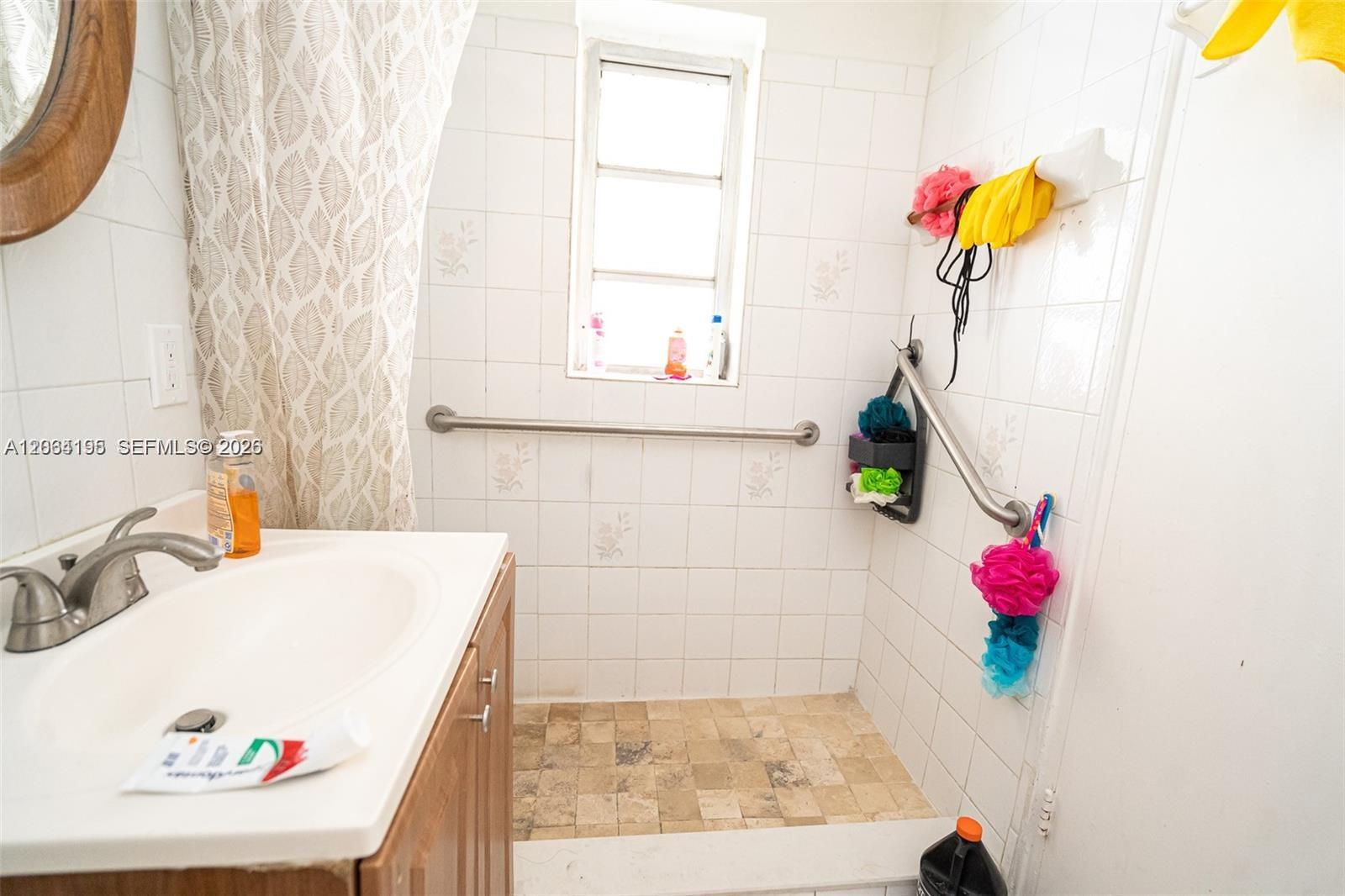 Ver detalles / 2220 sq. ft. $ 2026-08-03 0 foto