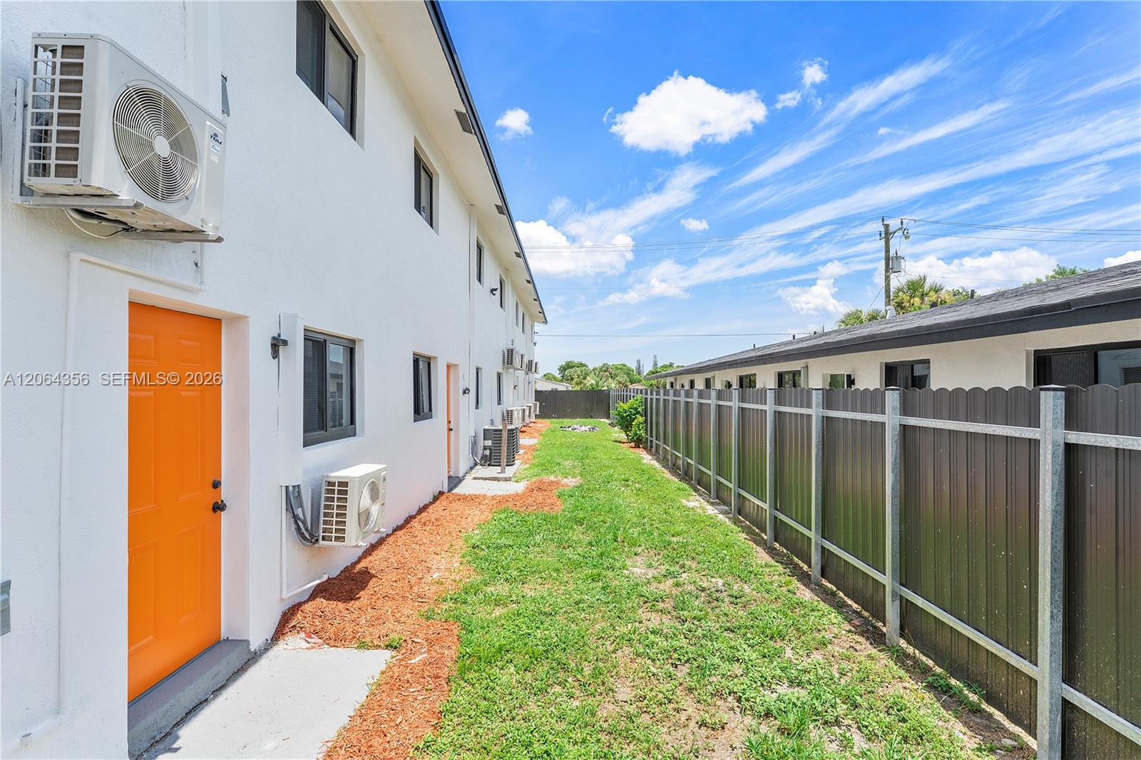 Ver detalles / sq. ft. $ 2026-08-03 0 foto