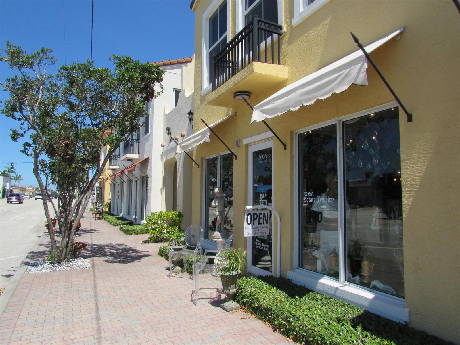 Ver detalles 130 / 0 sq. ft. $ 2026-08-04 0 foto