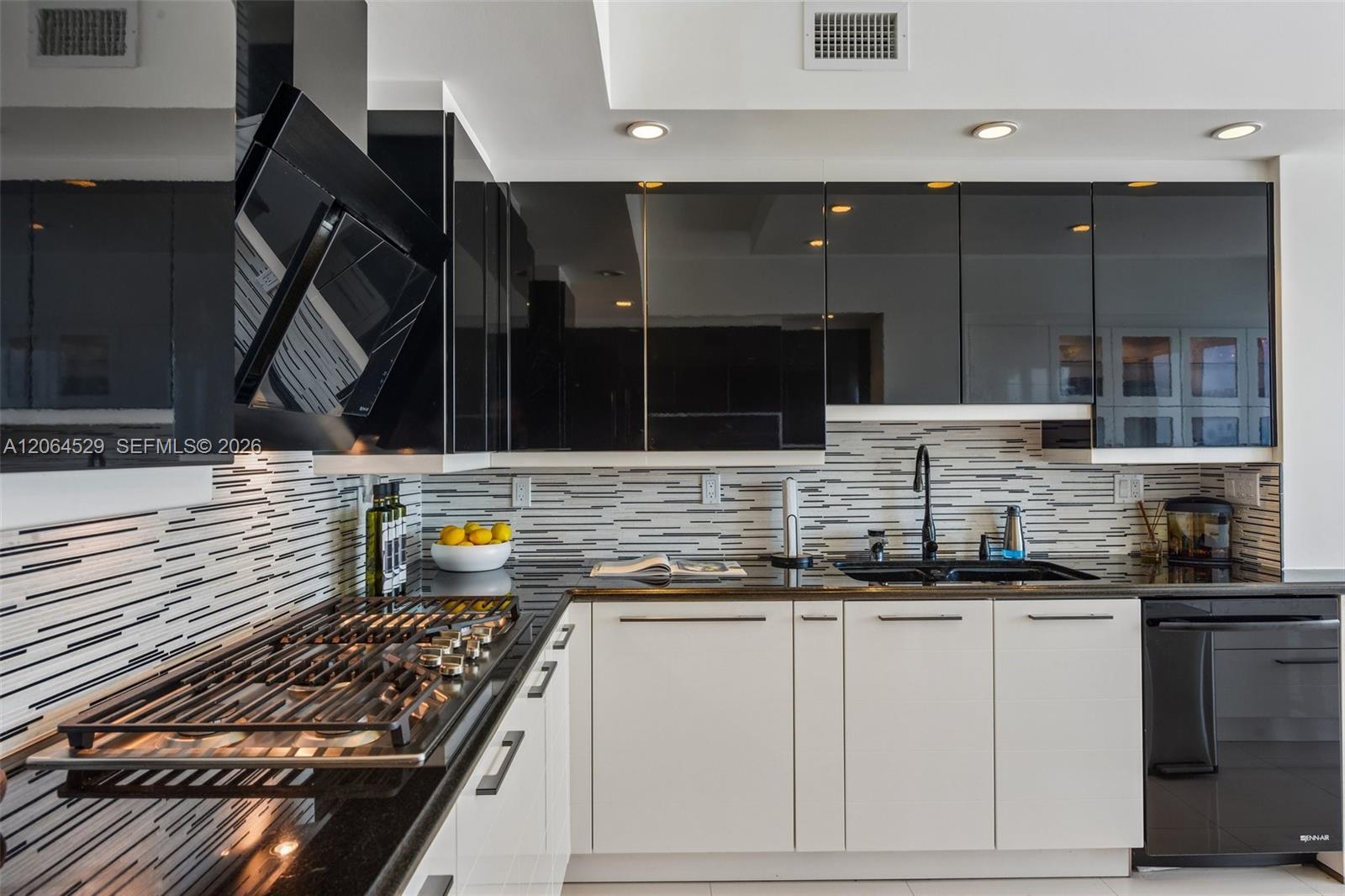 Photo of 3535 Ocean Dr #2106, Hollywood, Florida, 33019 -