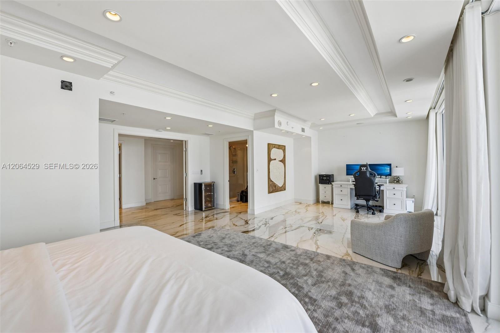 Photo of 3535 Ocean Dr #2106, Hollywood, Florida, 33019 -