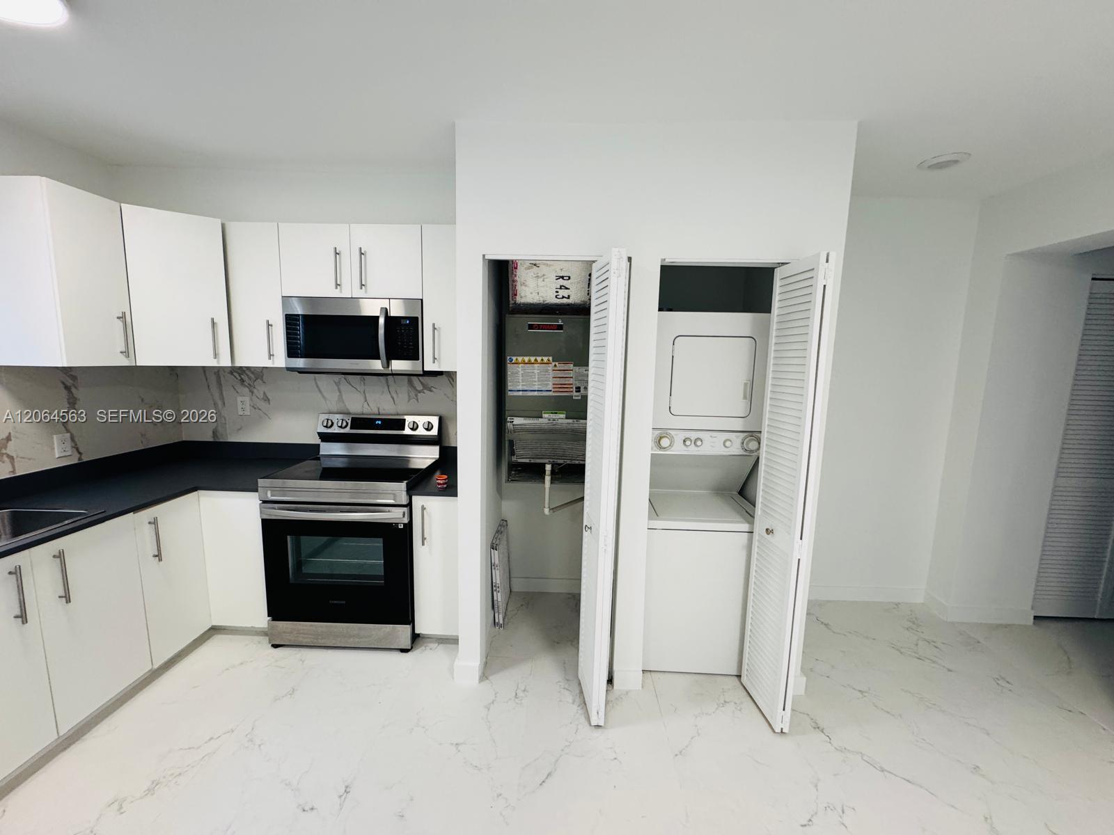 Ver detalles / sq. ft. $ 2026-08-03 0 foto