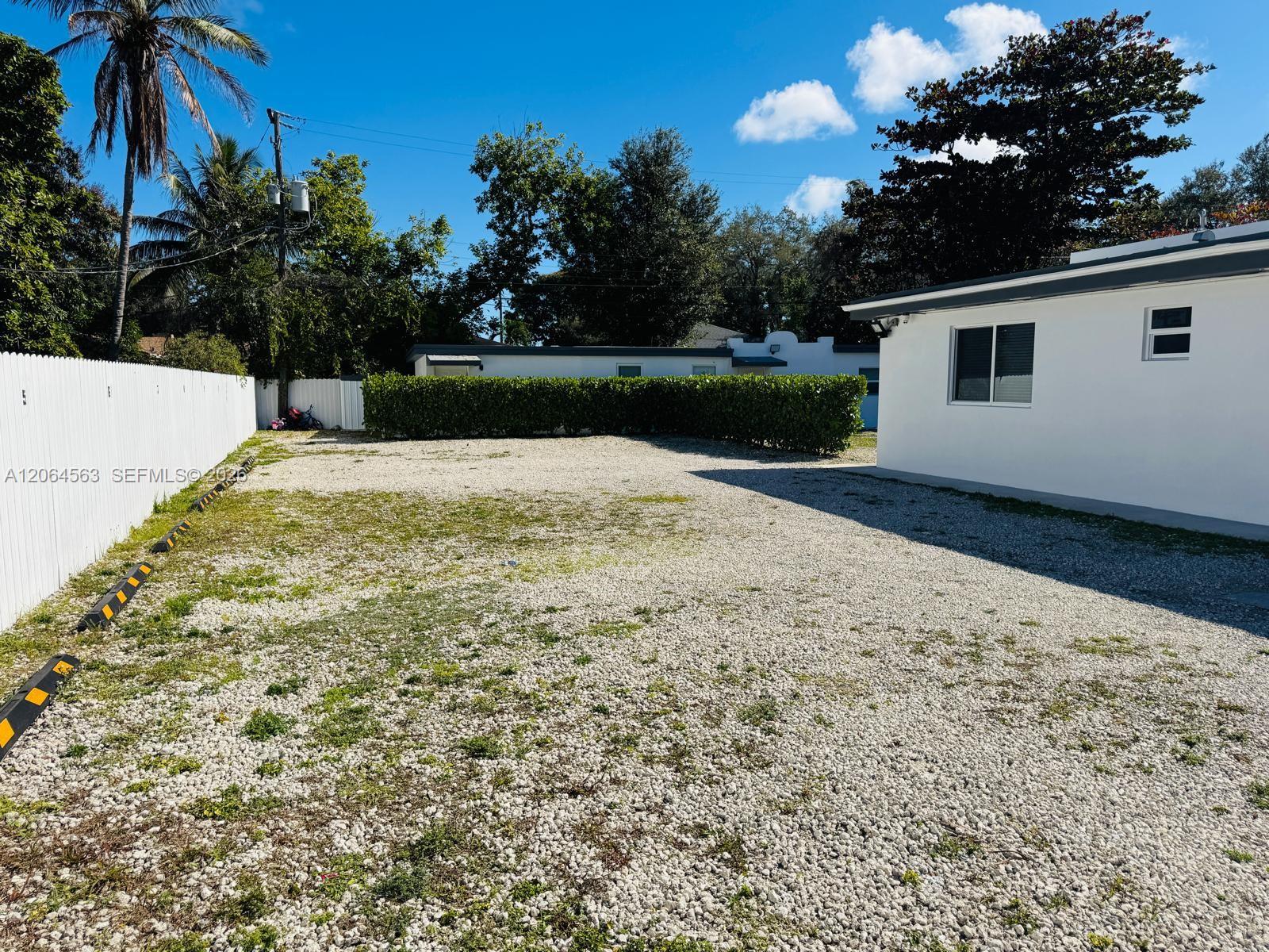 Ver detalles / sq. ft. $ 2026-08-03 0 foto