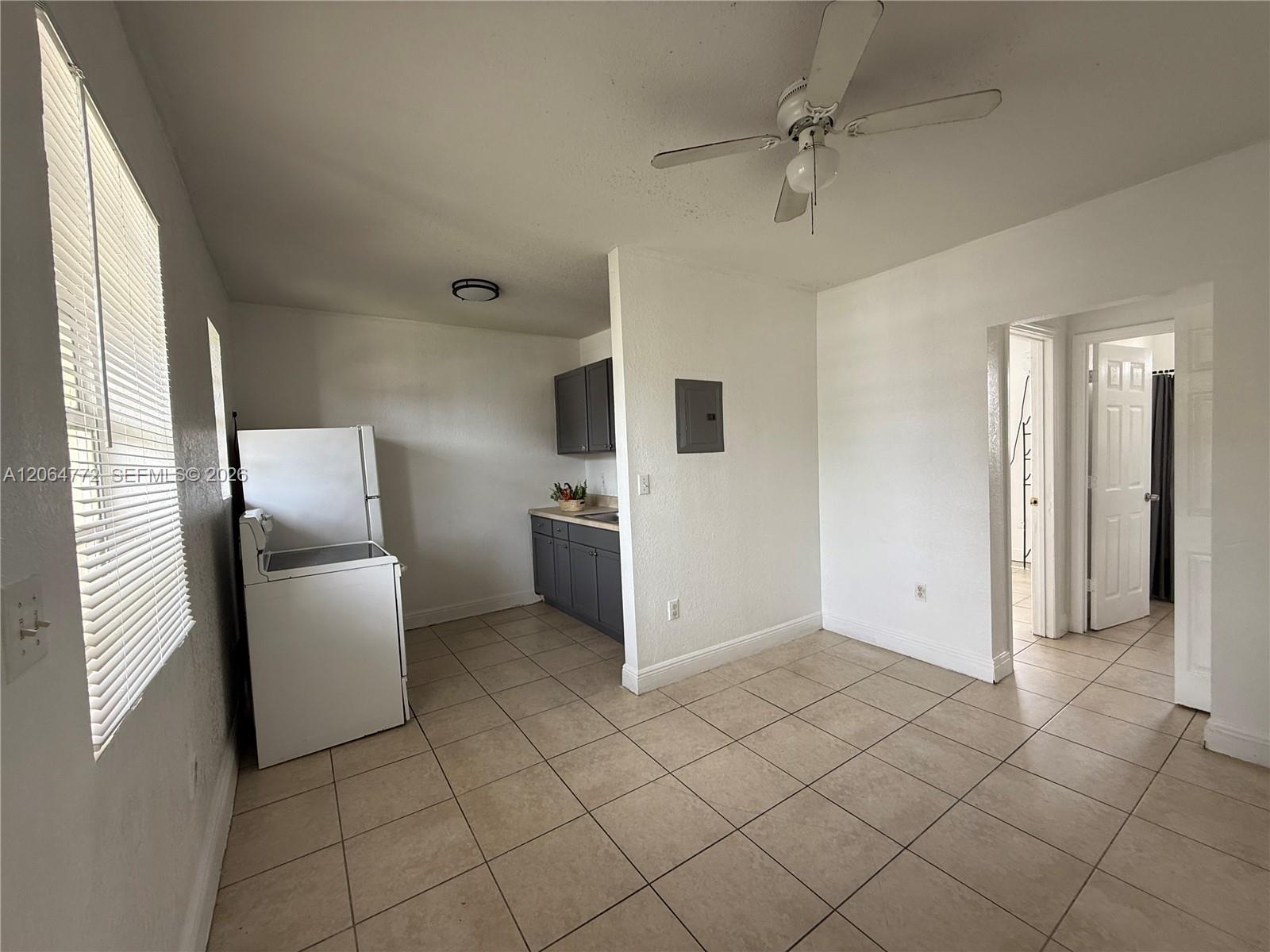   /   sq. ft. $ 2026-08-03 0 foto