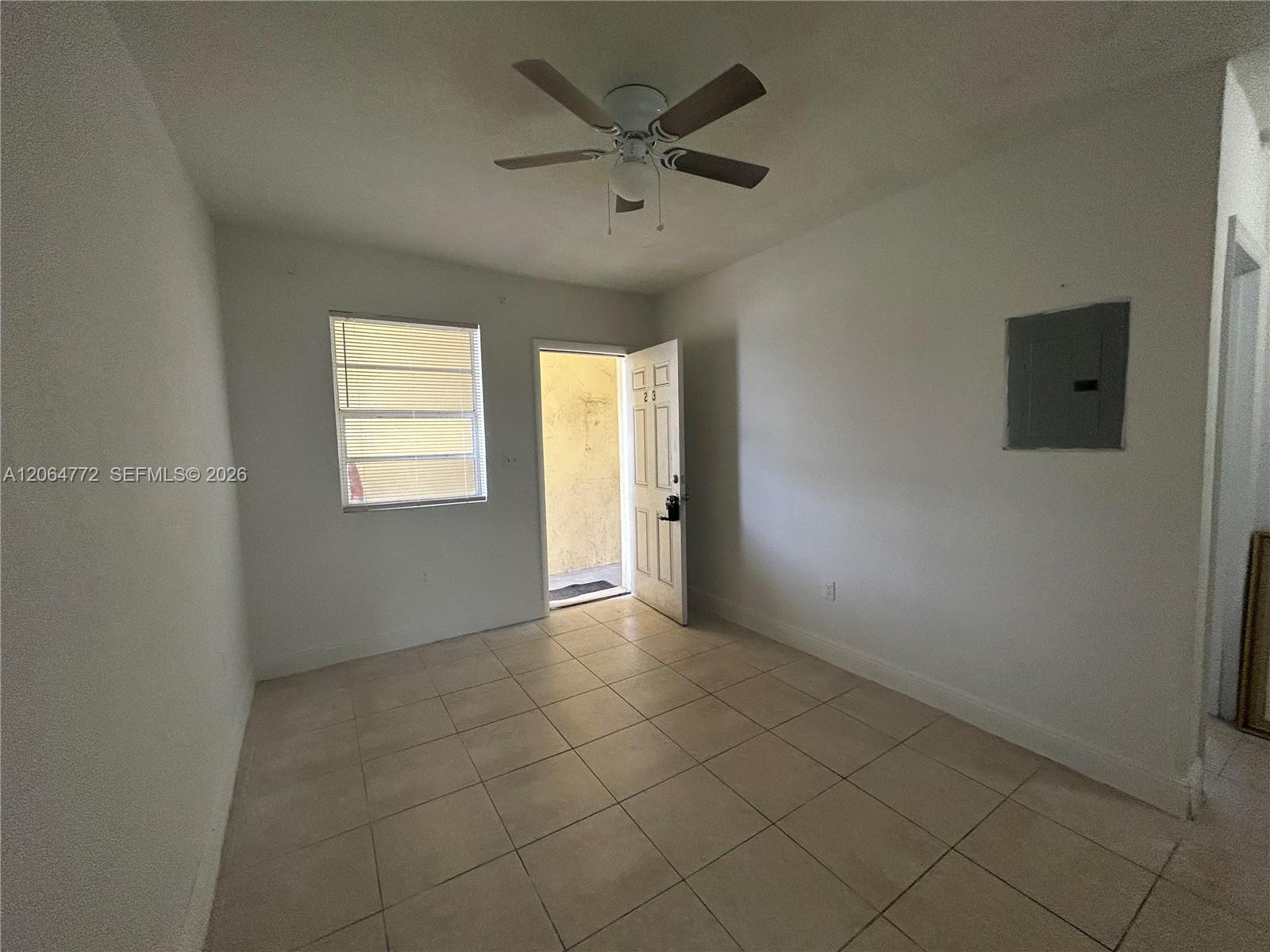   /   sq. ft. $ 2026-08-03 0 foto