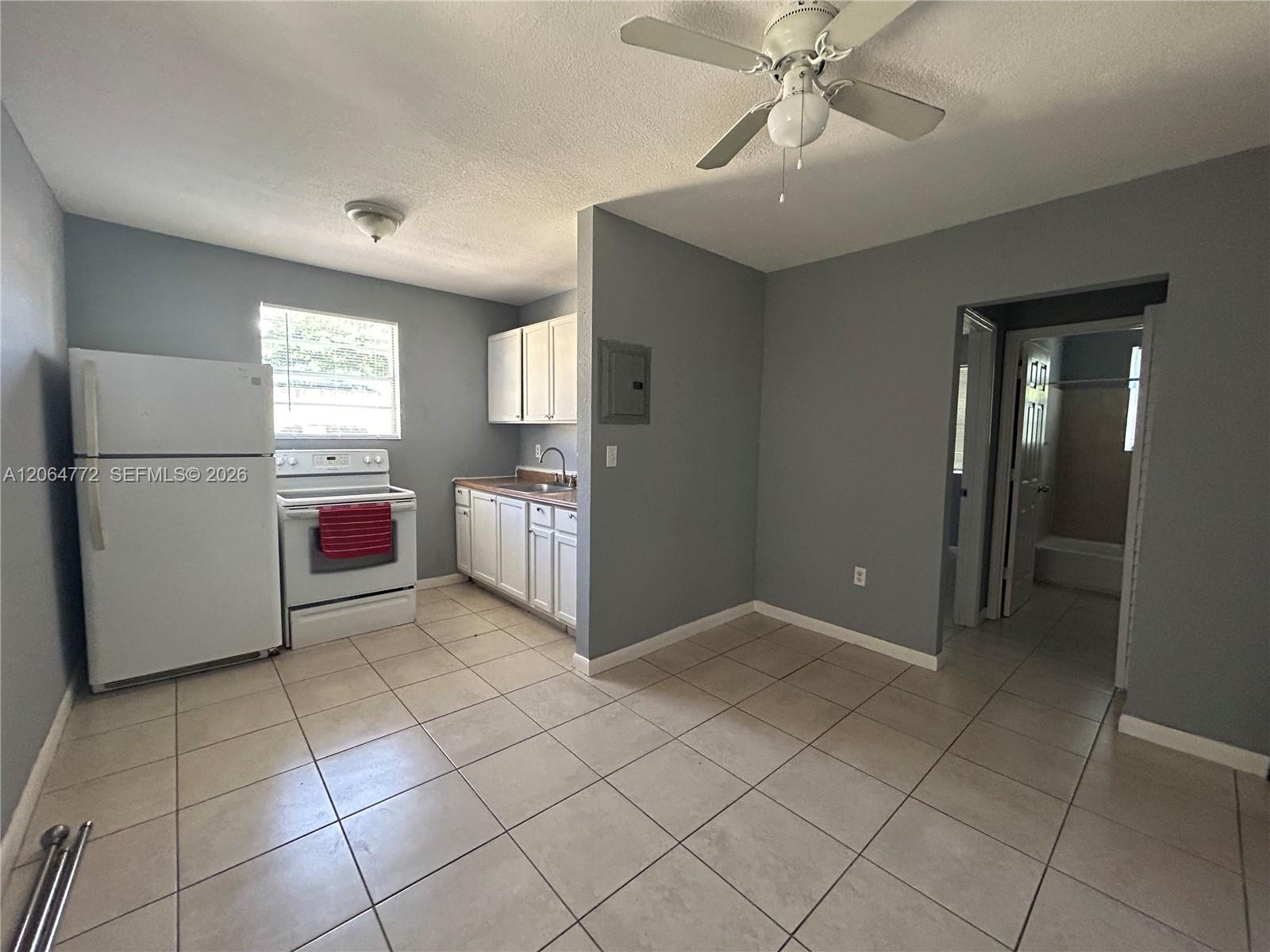   /   sq. ft. $ 2026-08-03 0 foto