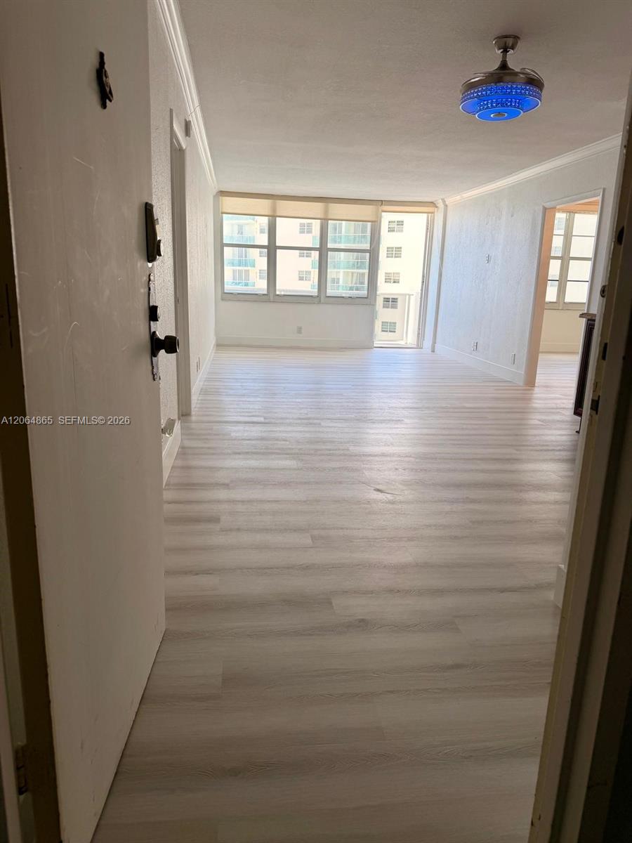Photo of 3725 Ocean Dr  #1116, Hollywood, Florida, 33019 - 