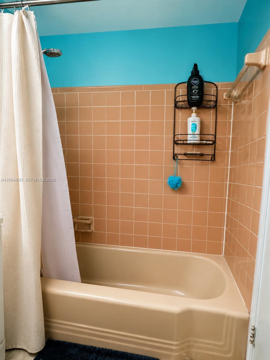 Ver detalles / sq. ft. $ 2026-08-04 0 foto