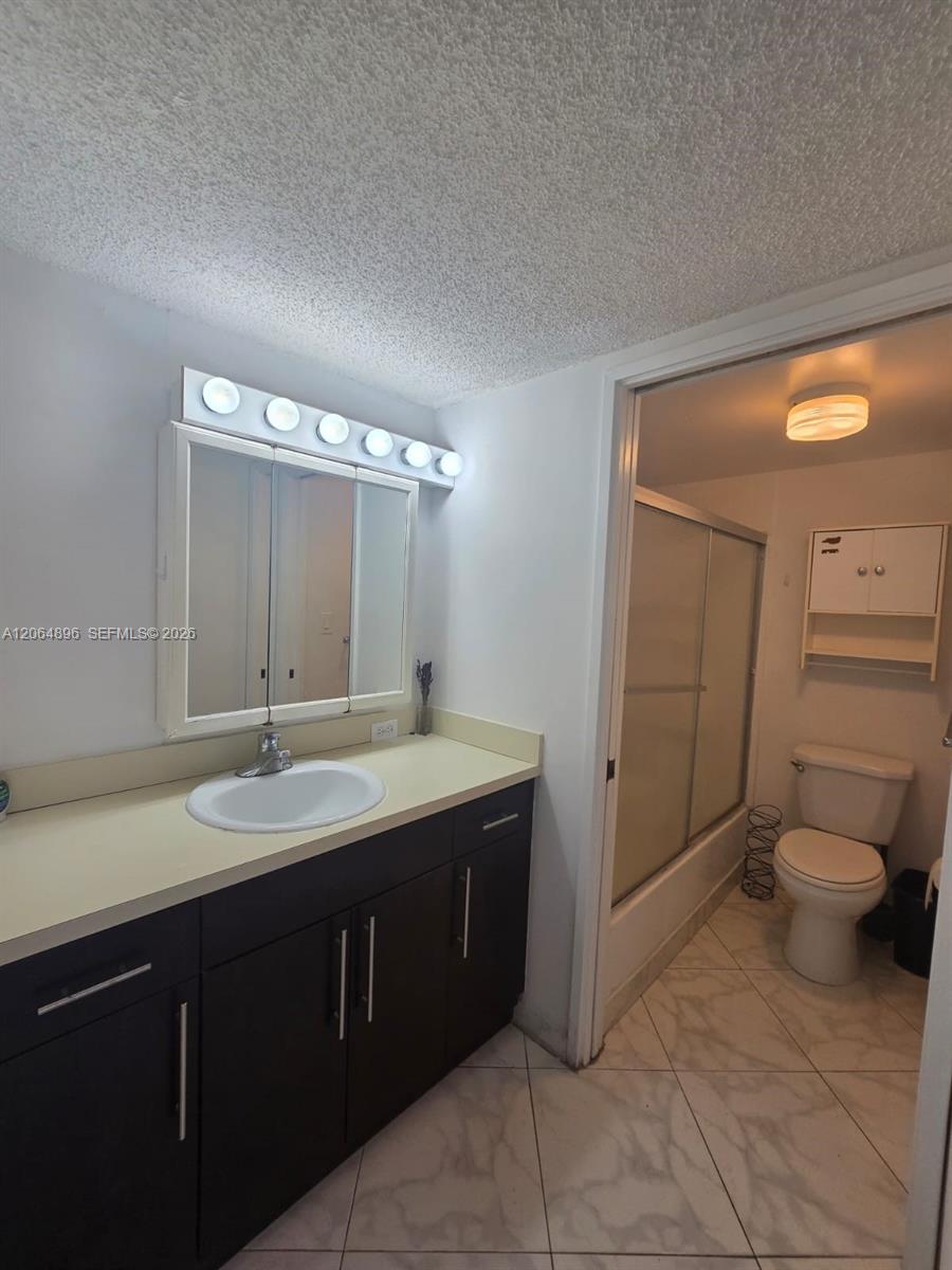 Photo of 16919 Bay Rd  #609, Sunny Isles Beach, Florida, 33160 - 