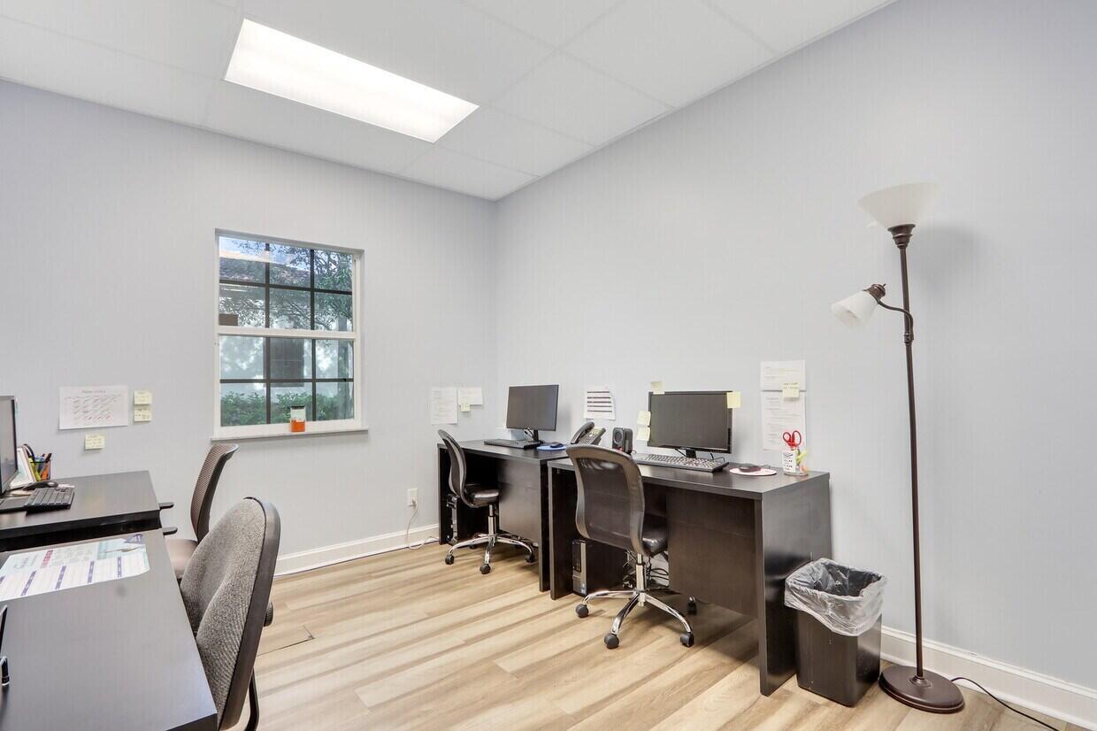 See details / 0 sq. ft. $ 2026-08-05 0 Photo