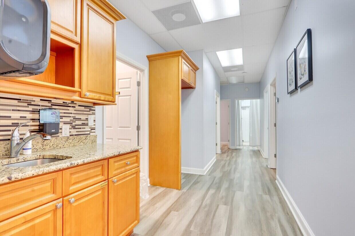 See details / 0 sq. ft. $ 2026-08-05 0 Photo