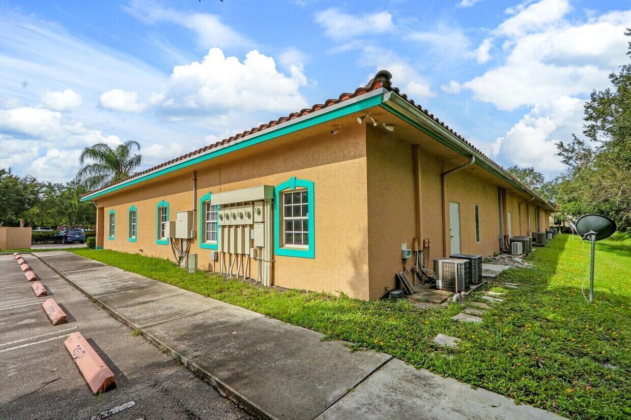 See details / 0 sq. ft. $ 2026-08-05 0 Photo