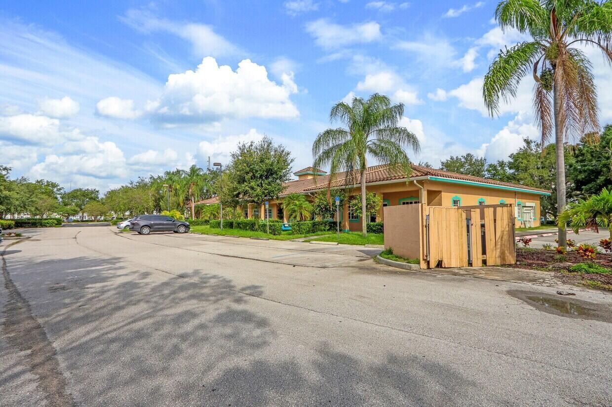 See details / 0 sq. ft. $ 2026-08-05 0 Photo