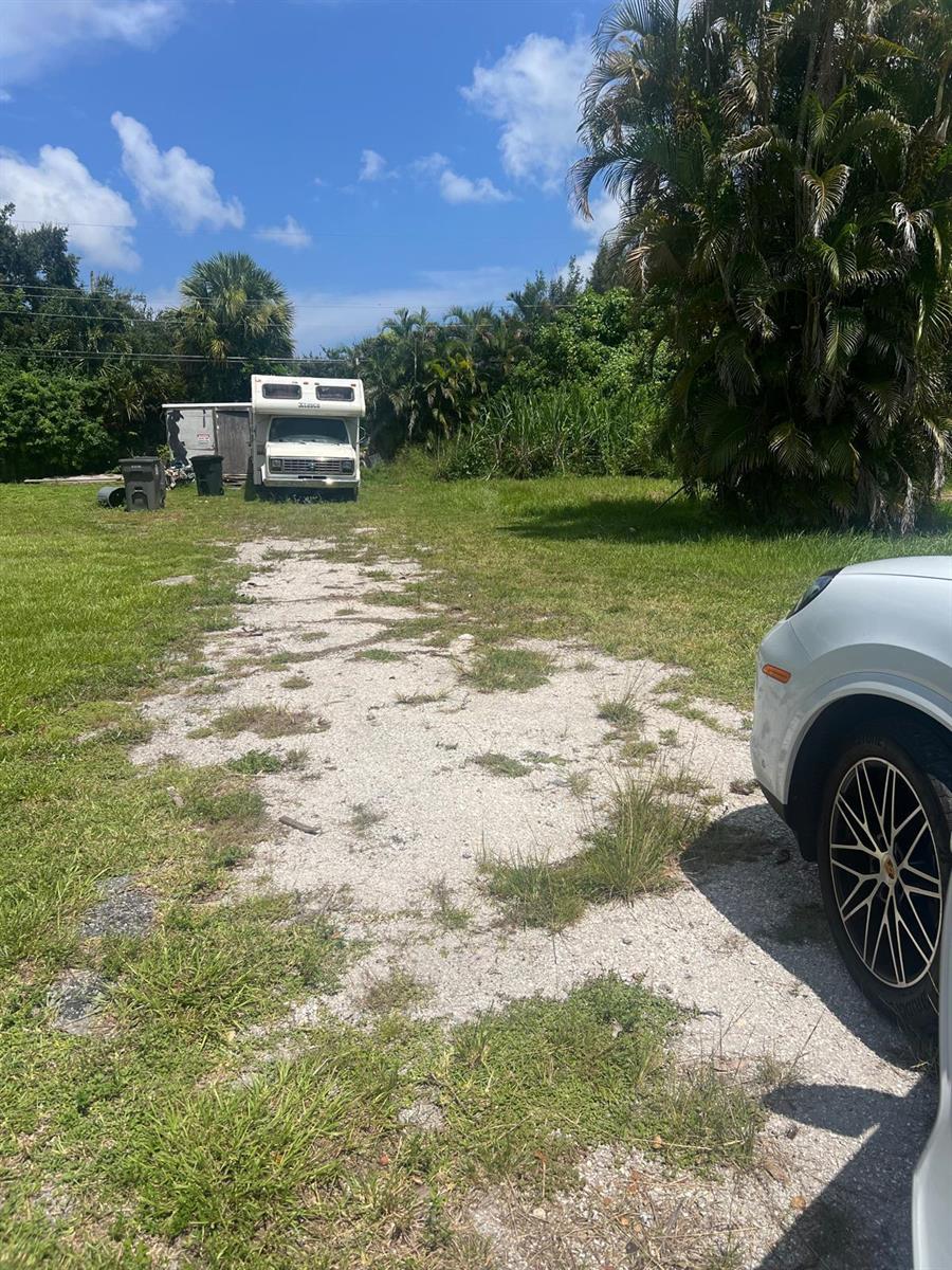  / 0  sq. ft. $ 2026-08-25 0 Photo