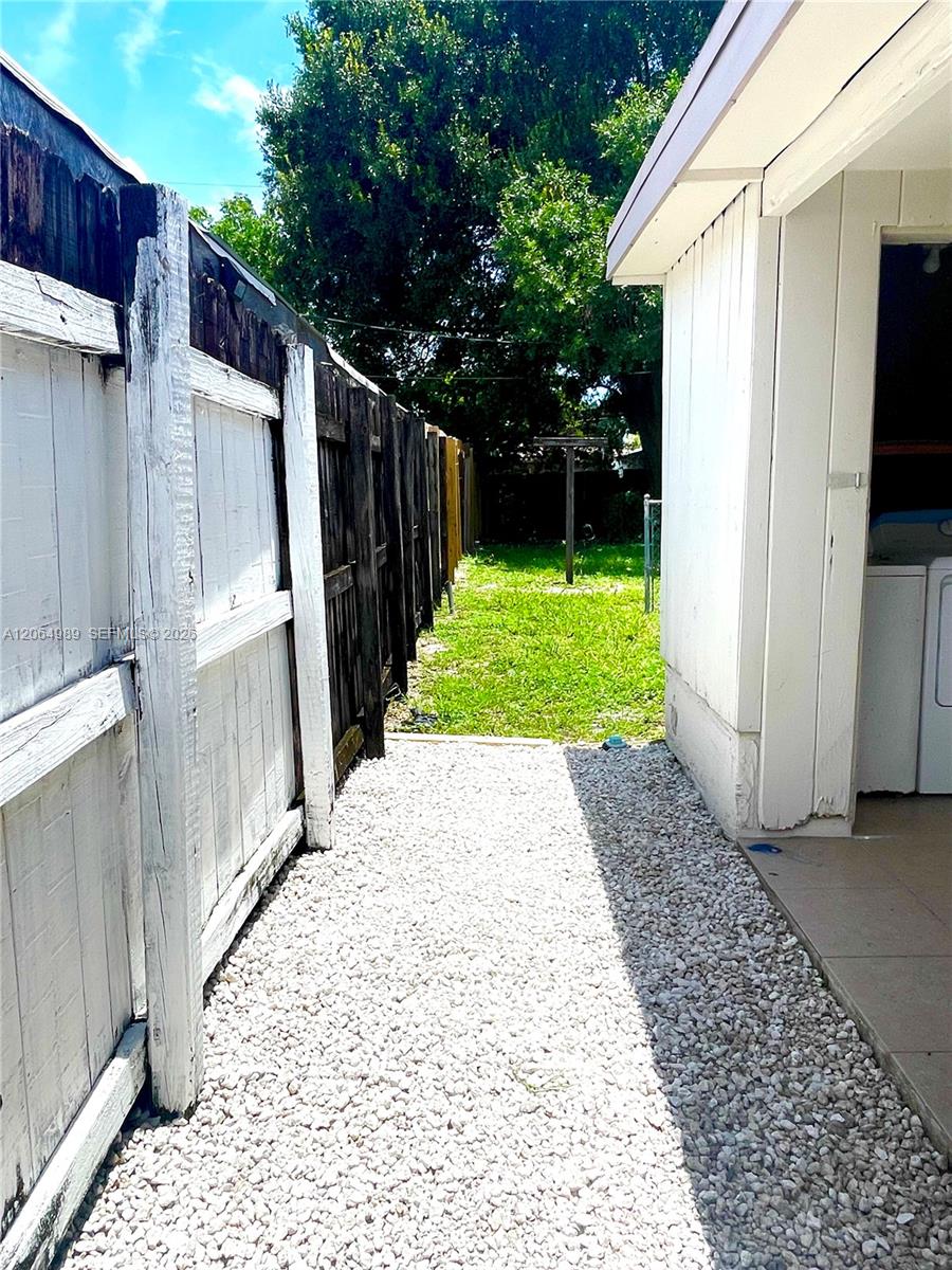   /  1620 sq. ft. $ 2026-08-05 0 foto