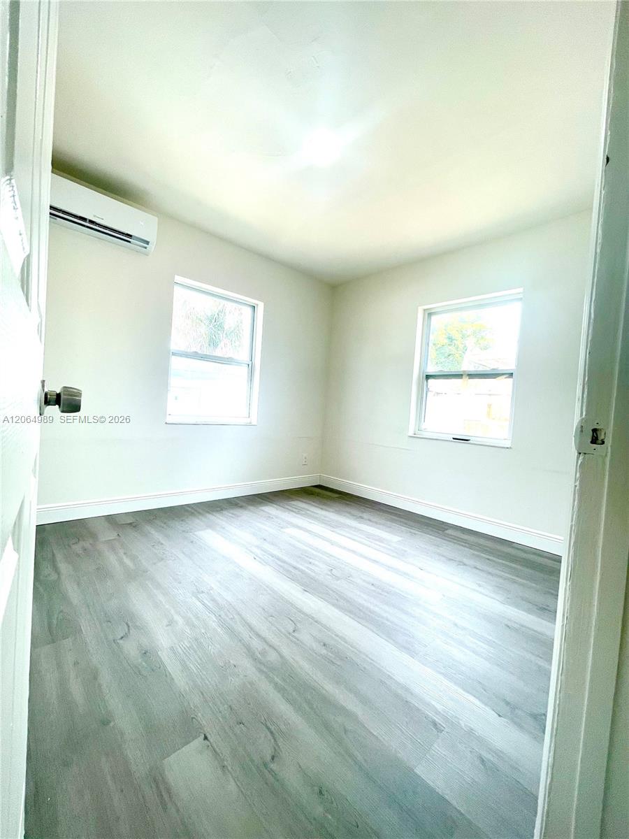   /  1620 sq. ft. $ 2026-08-05 0 foto