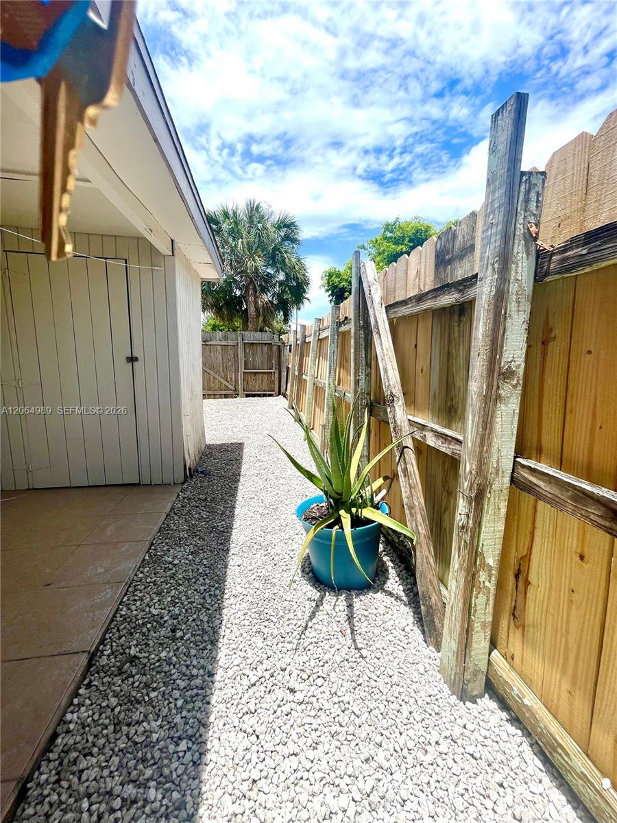   /  1620 sq. ft. $ 2026-08-05 0 foto