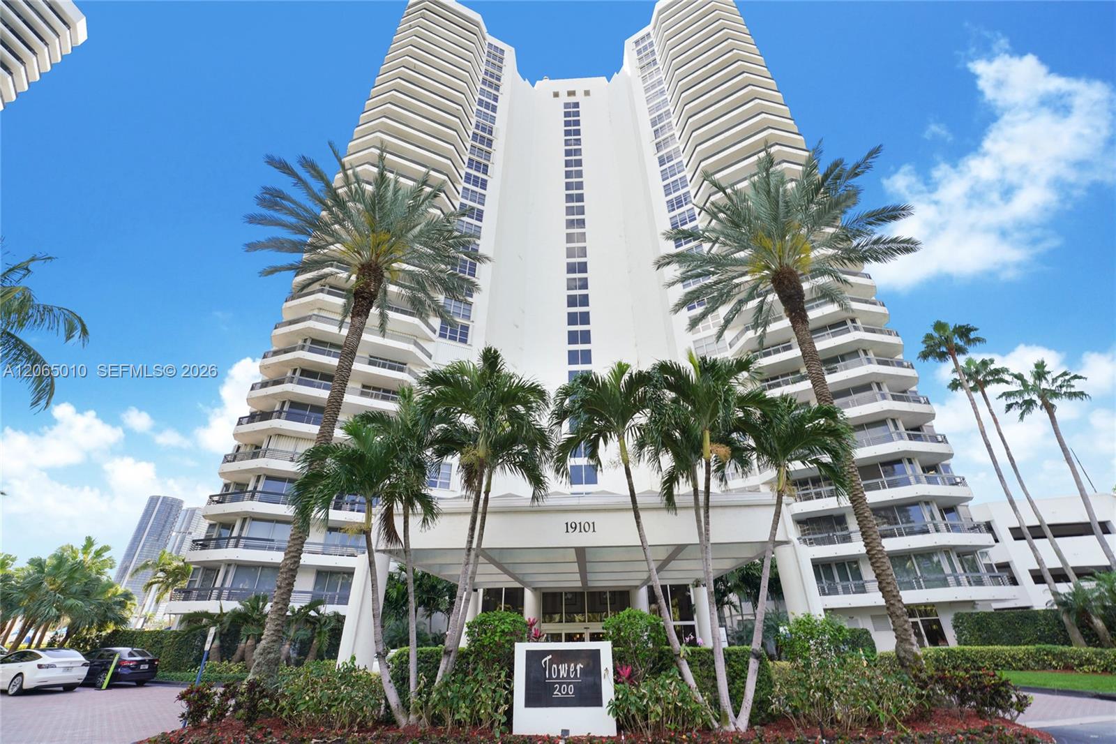 Photo of 19101 36th Ct #705, Aventura, Florida, 33180 -