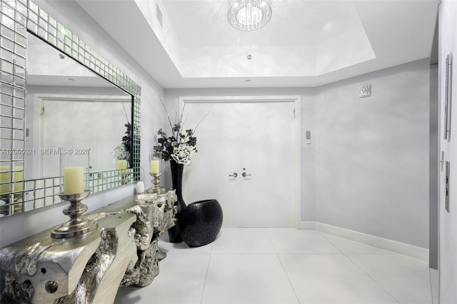 Photo of 2711 Ocean Dr  #902, Hollywood, Florida, 33019 - 