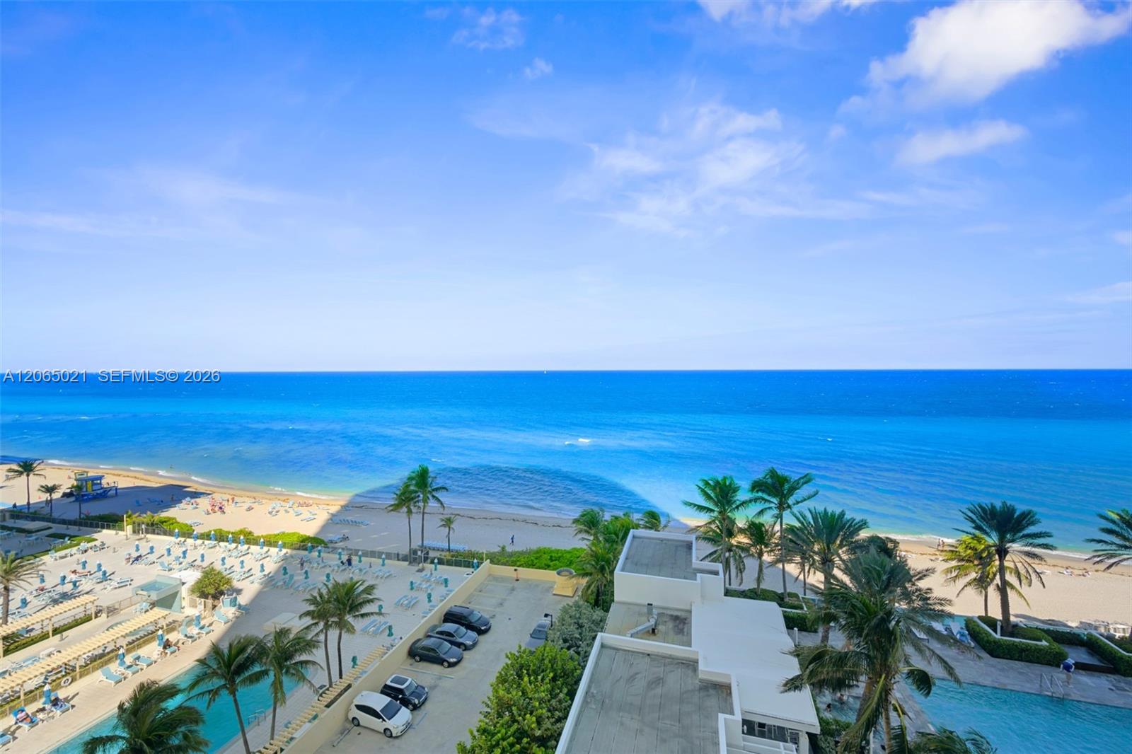 Photo of 2711 Ocean Dr  #902, Hollywood, Florida, 33019 - 