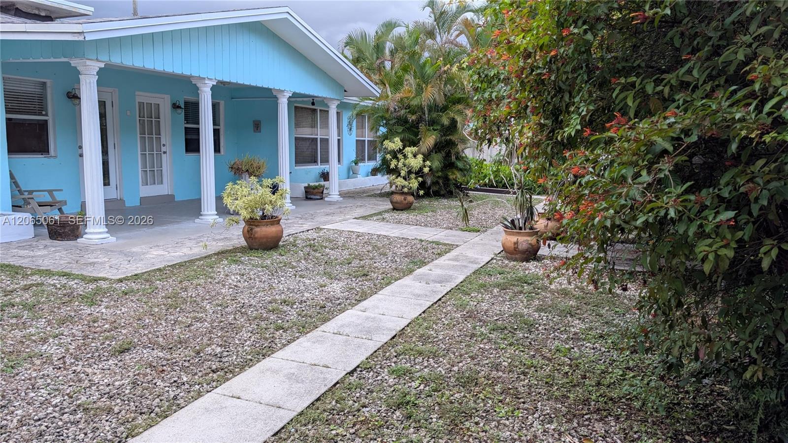 See details / 1785 sq. ft. $ 2026-09-09 0 Photo