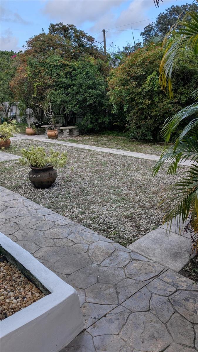 See details / 1785 sq. ft. $ 2026-09-09 0 Photo
