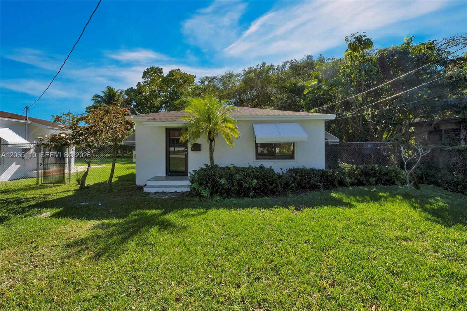   /   sq. ft. $ 2026-08-04 0 foto