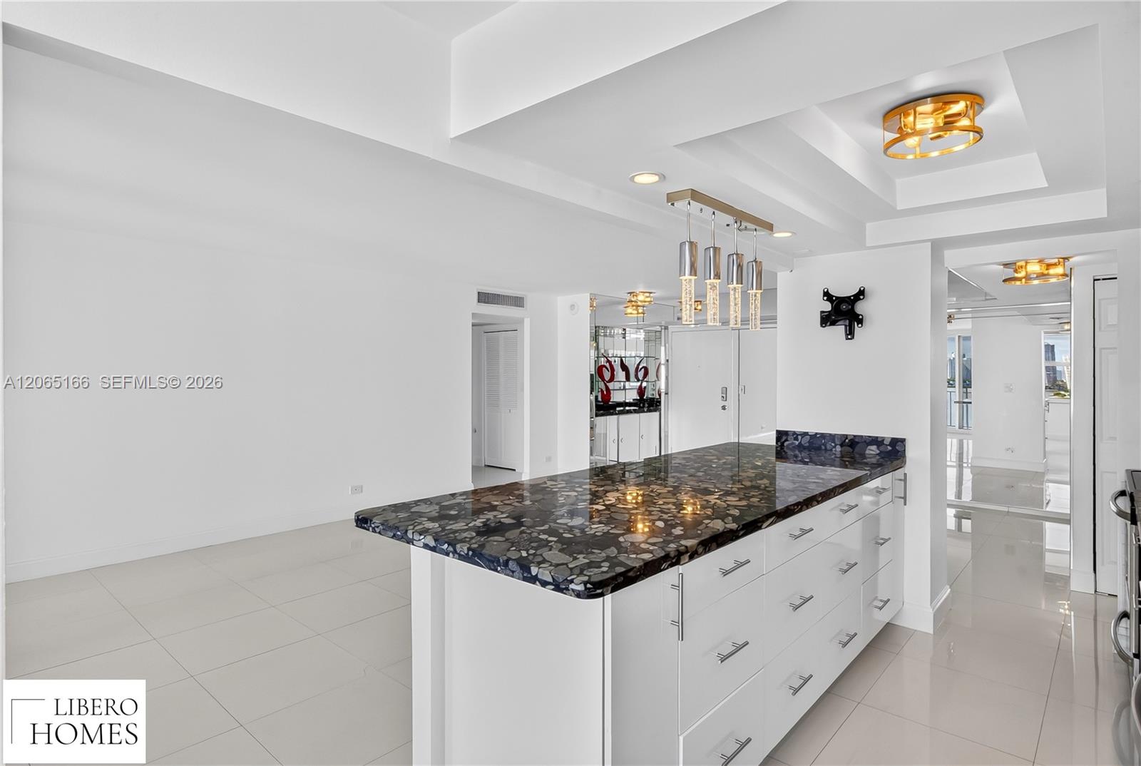 1216 2 / 2 1488 sq. ft. $ 2026-08-04 0 Photo