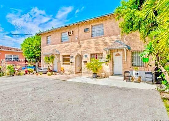 Ver detalles / 1980 sq. ft. $ 2026-08-04 0 foto