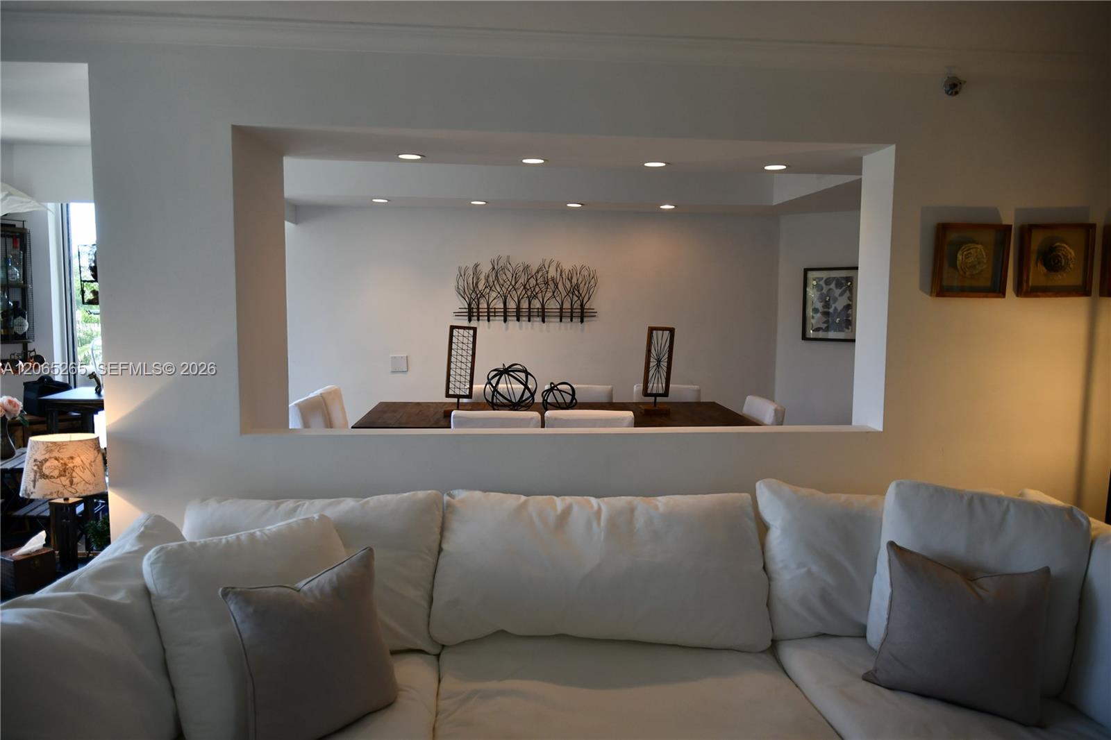 303 3 / 3 1840 sq. ft. $ 2026-08-04 0 foto