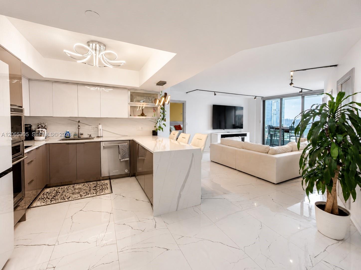 Photo of 3600 Mystic Pointe Dr  #1715, Aventura, Florida, 33180 - 