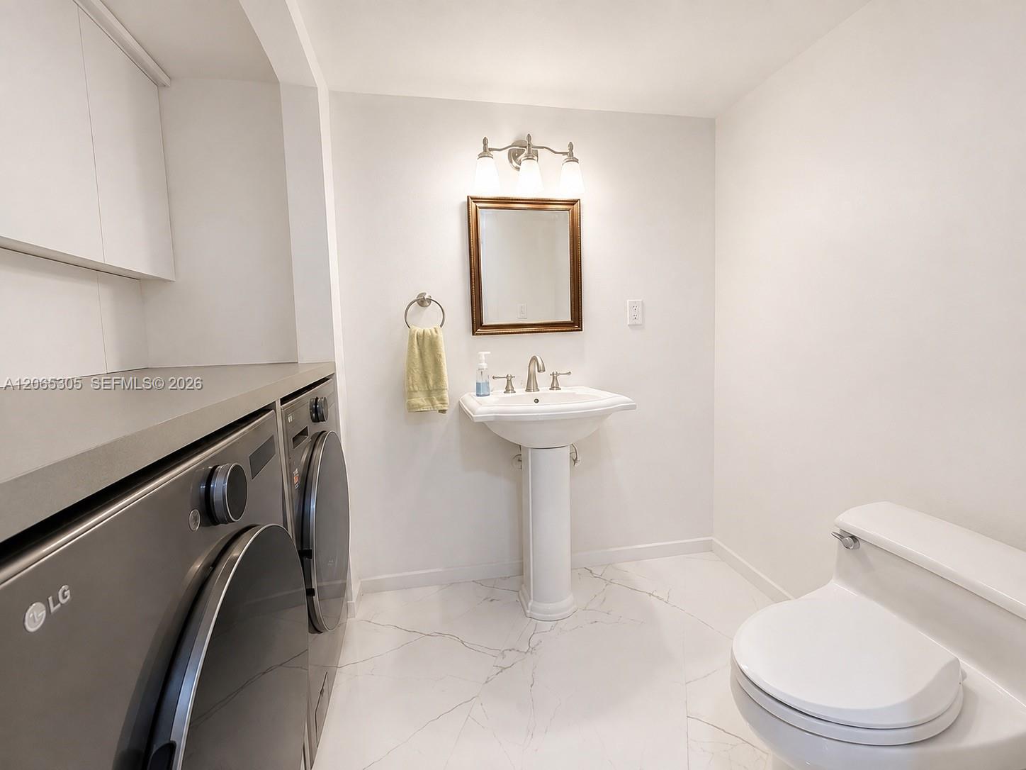 Photo of 3600 Mystic Pointe Dr  #1715, Aventura, Florida, 33180 - 