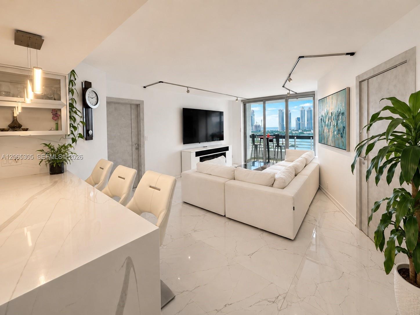 Photo of 3600 Mystic Pointe Dr  #1715, Aventura, Florida, 33180 - 