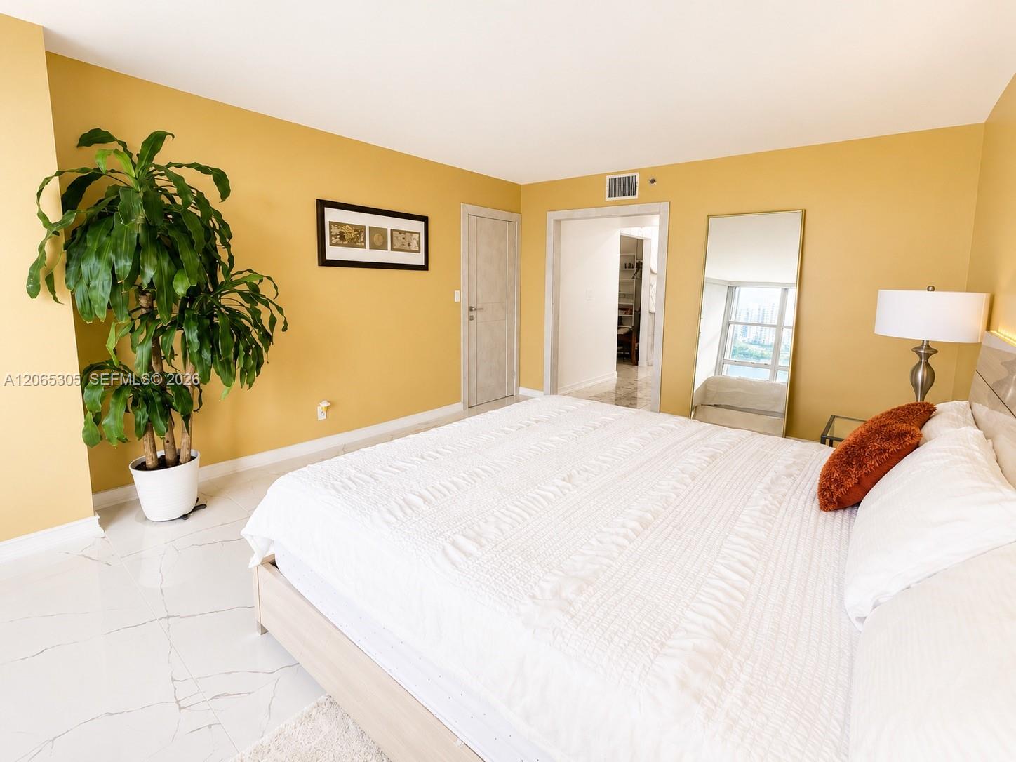 Photo of 3600 Mystic Pointe Dr  #1715, Aventura, Florida, 33180 - 