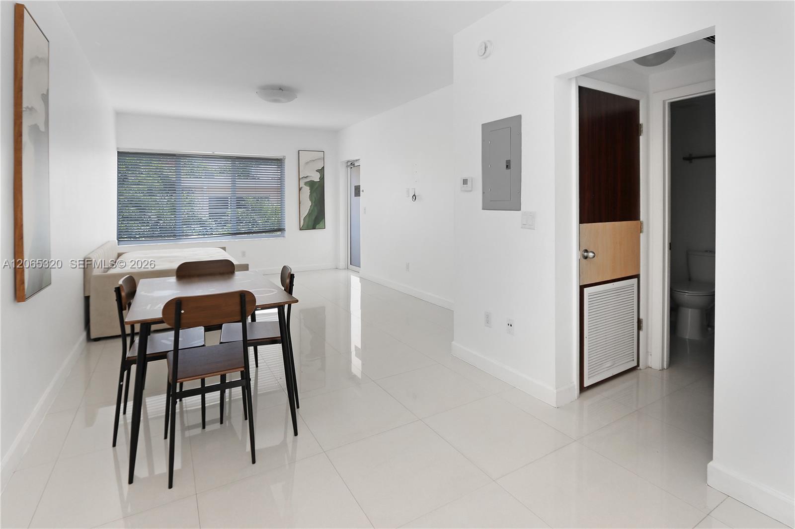 Ver detalles / sq. ft. $ 2026-08-04 0 foto