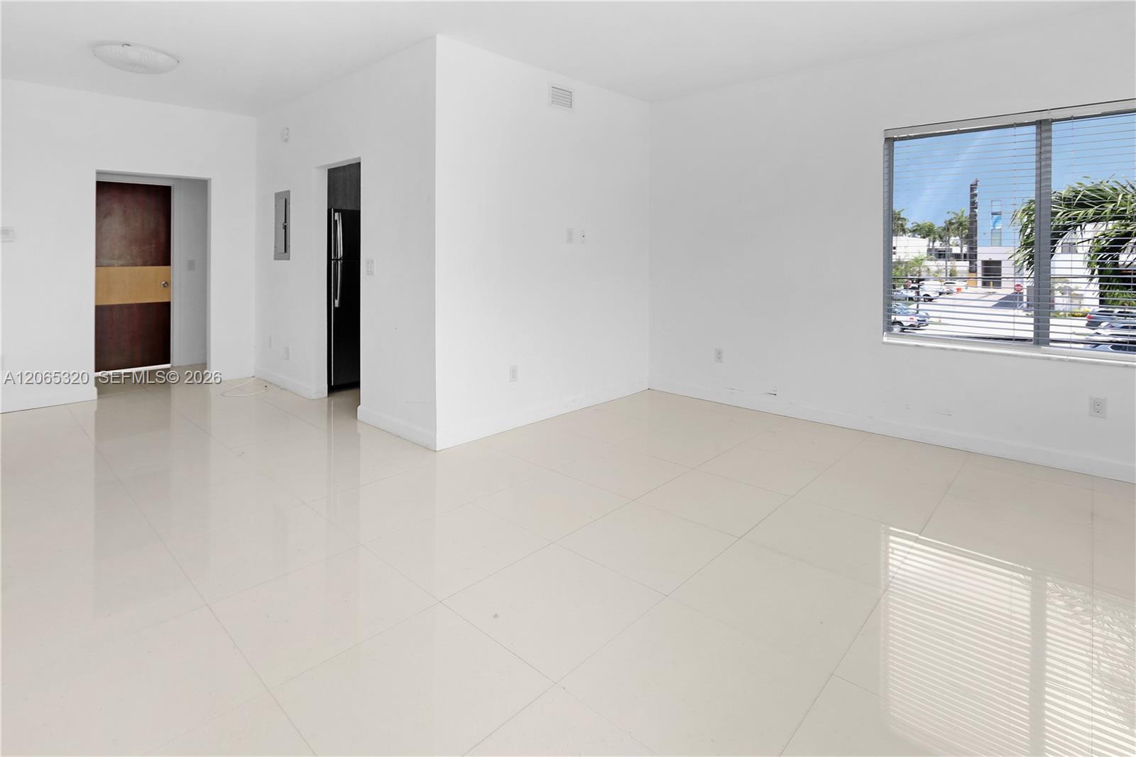 Ver detalles / sq. ft. $ 2026-08-04 0 foto