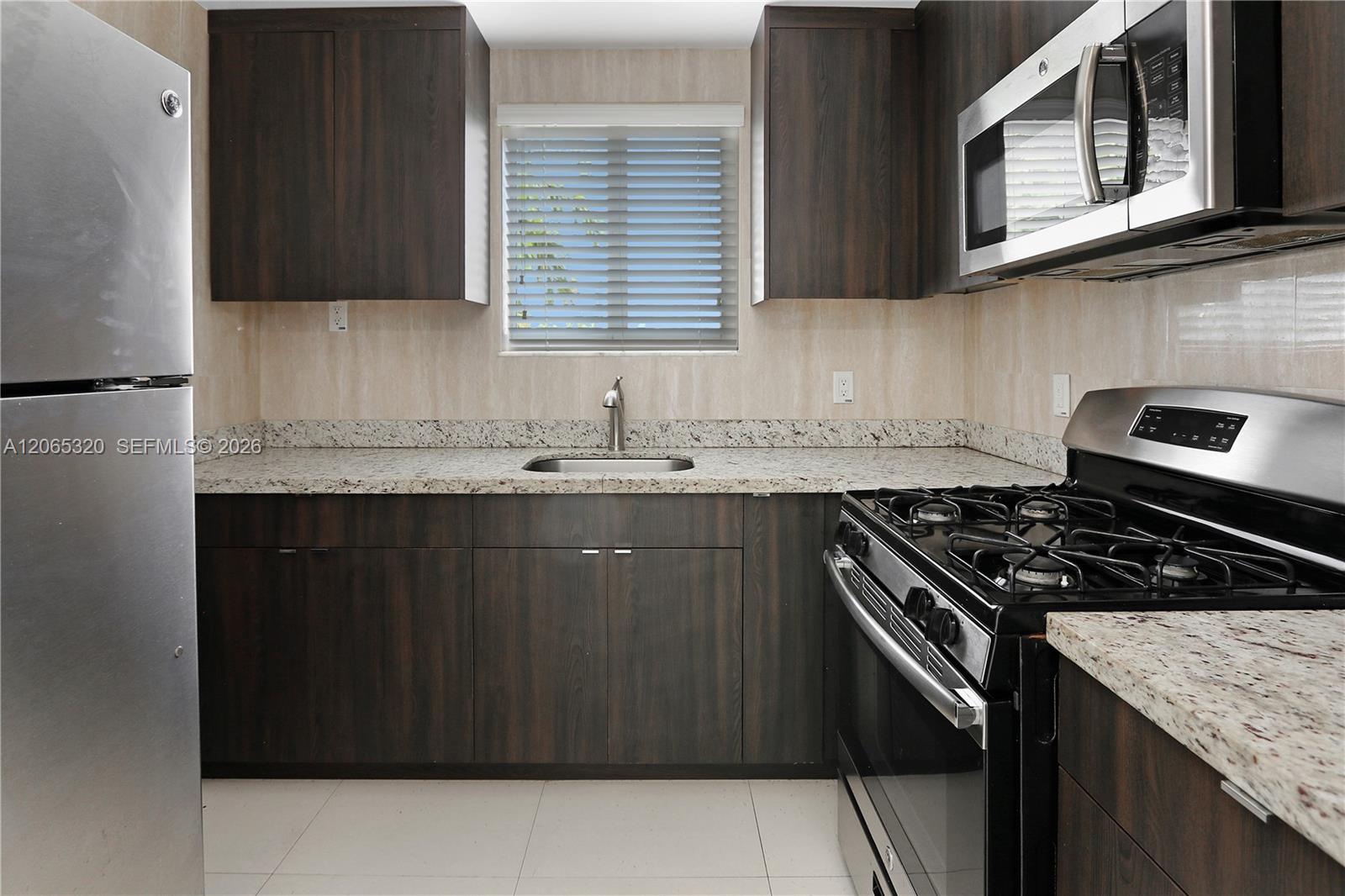 Ver detalles / sq. ft. $ 2026-08-04 0 foto