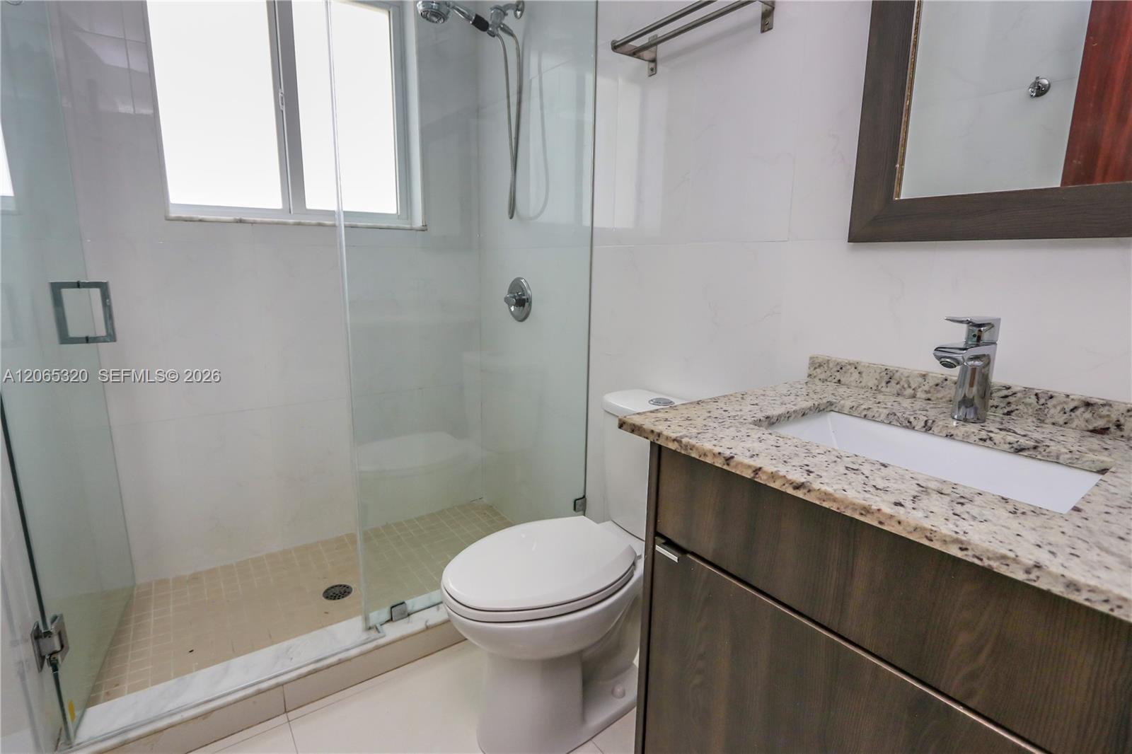 Ver detalles / sq. ft. $ 2026-08-04 0 foto