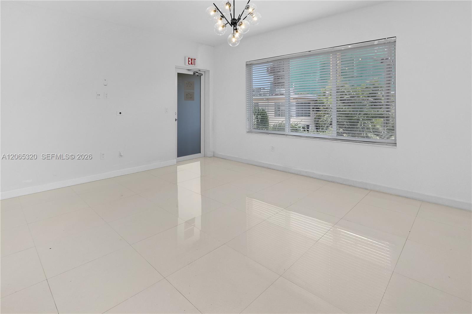 Ver detalles / sq. ft. $ 2026-08-04 0 foto