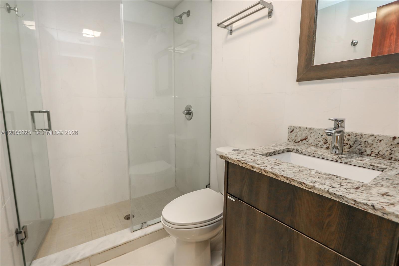 Ver detalles / sq. ft. $ 2026-08-04 0 foto