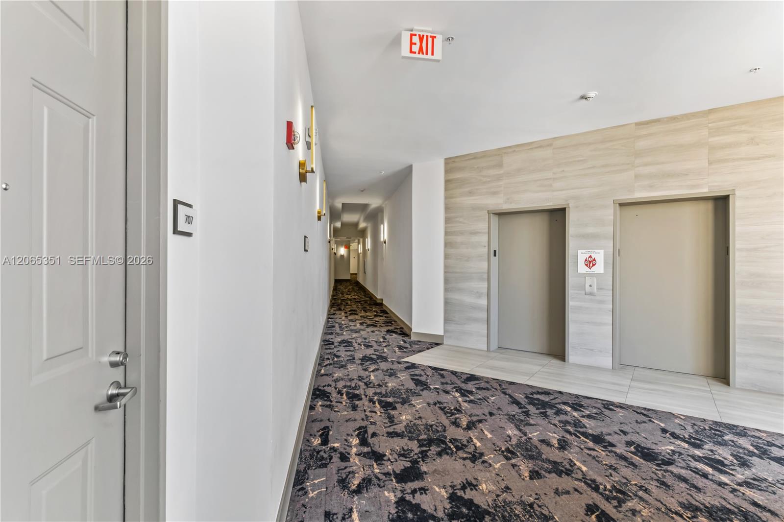 Photo of 3001 185th St  #707, Aventura, Florida, 33180 - 