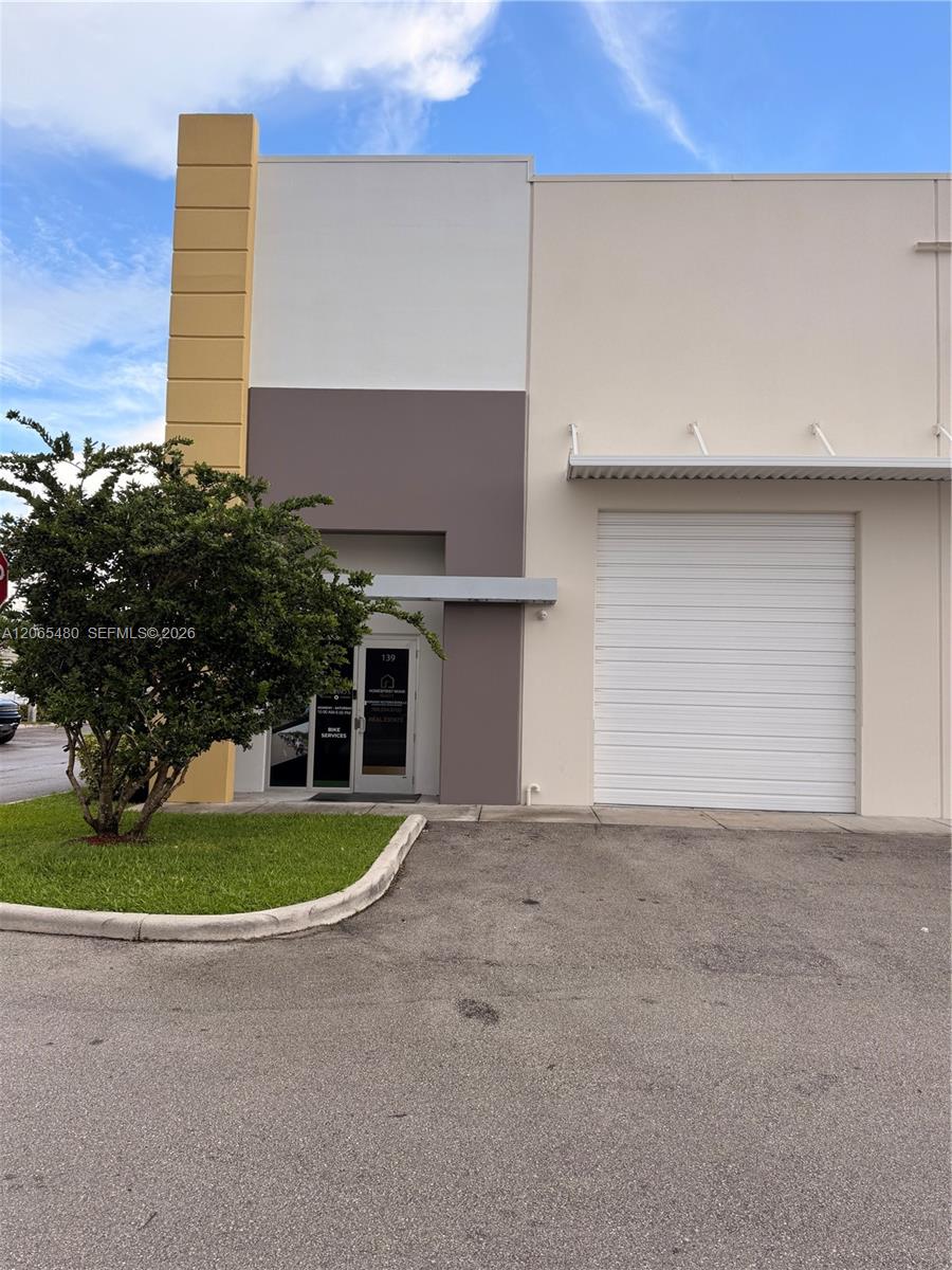 139  /   sq. ft. $ 2026-08-04 0 Photo