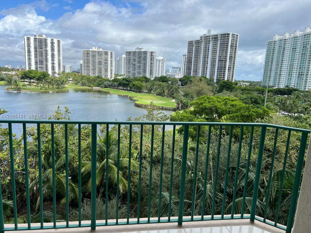 Photo 31 of Country Club Dr