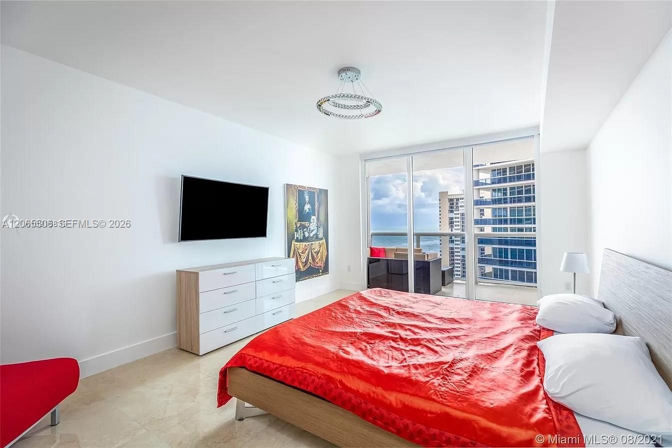 1606 2 / 2 1458 sq. ft. $ 2026-08-04 0 Photo
