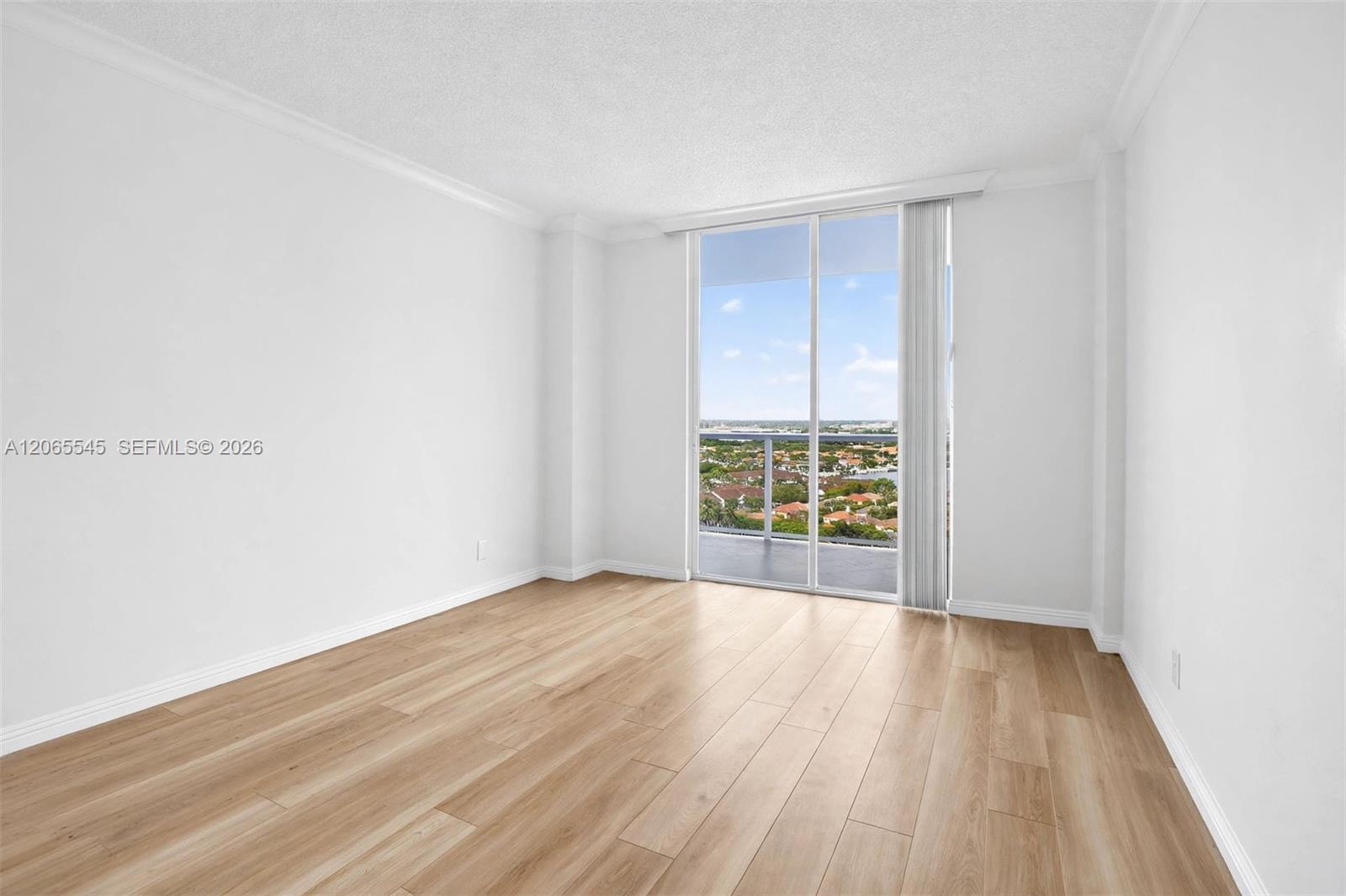 Photo of 20281 Country Club Dr #1801, Aventura, Florida, 33180 - *VIRTUALLY STAGED