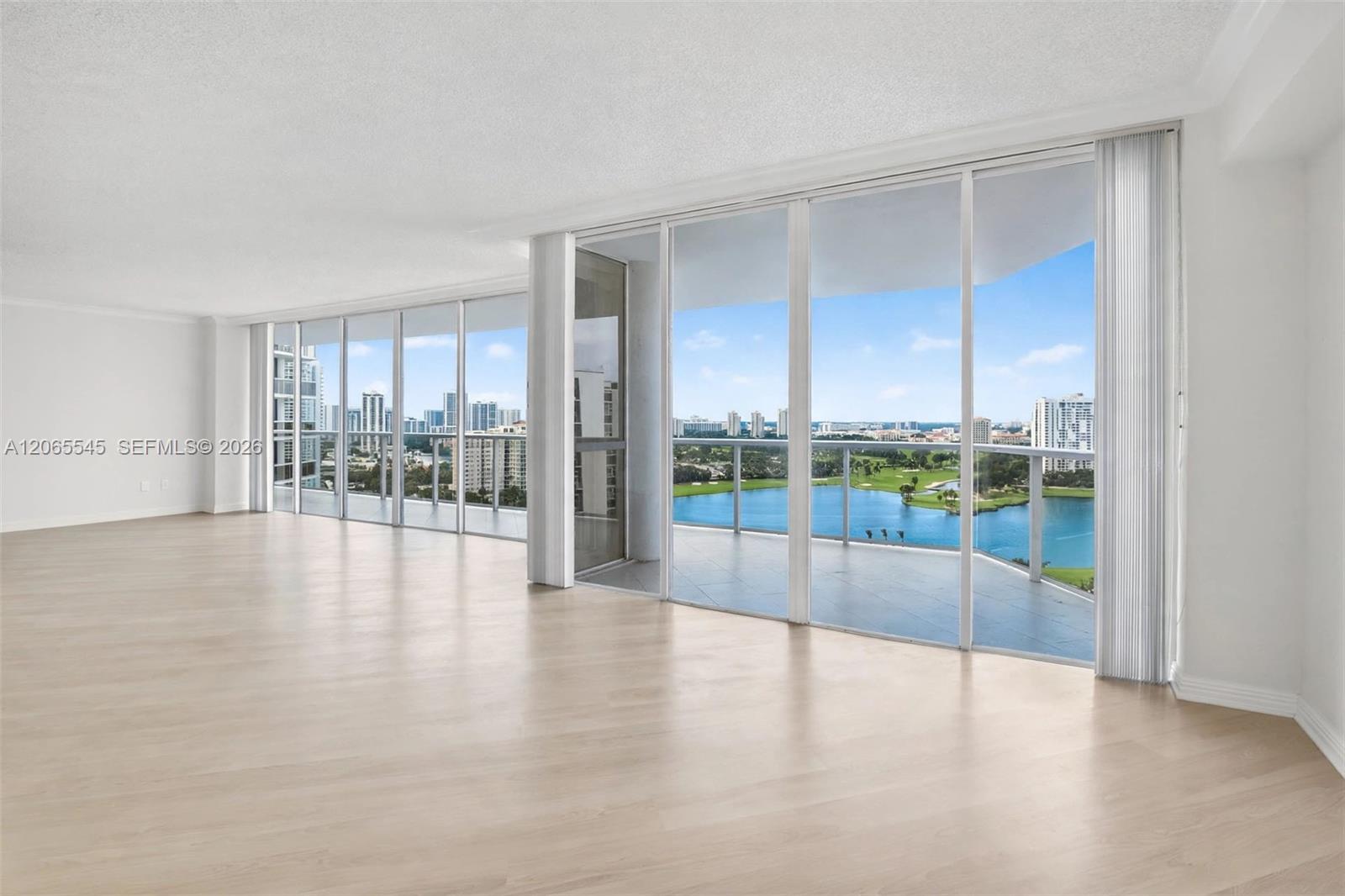 Photo of 20281 Country Club Dr #1801, Aventura, Florida, 33180 - *VIRTUALLY STAGED