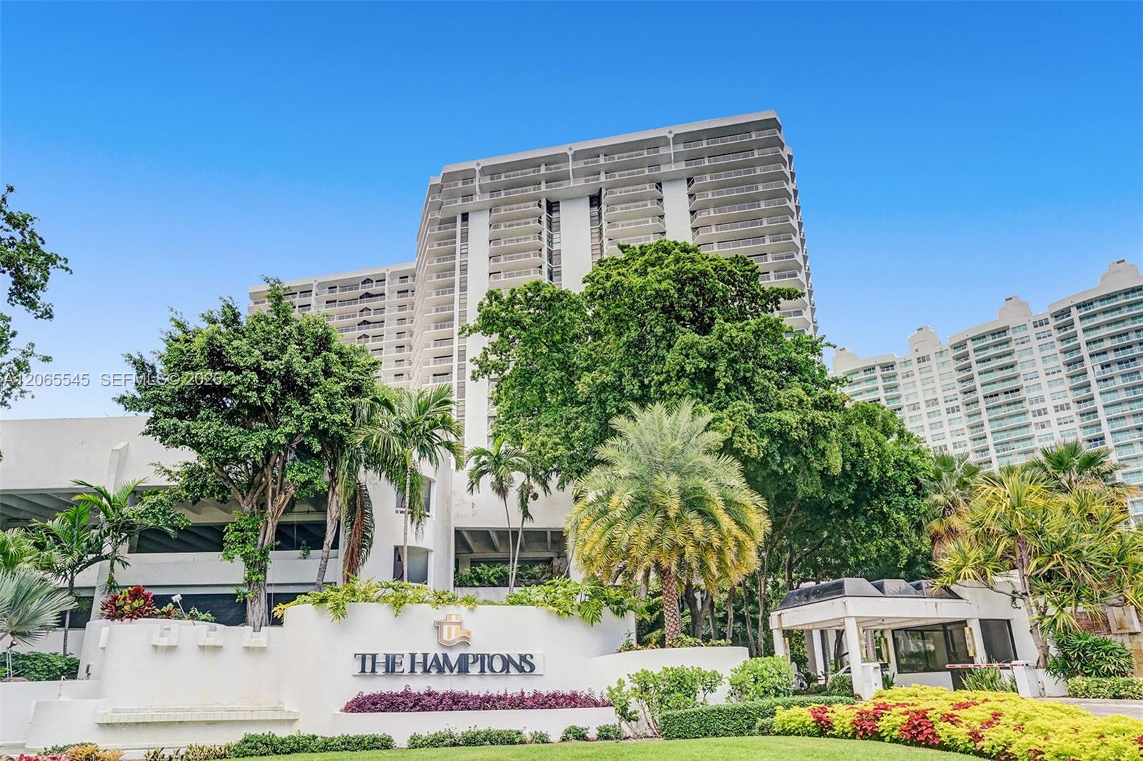 Photo of 20281 Country Club Dr #1801, Aventura, Florida, 33180 -