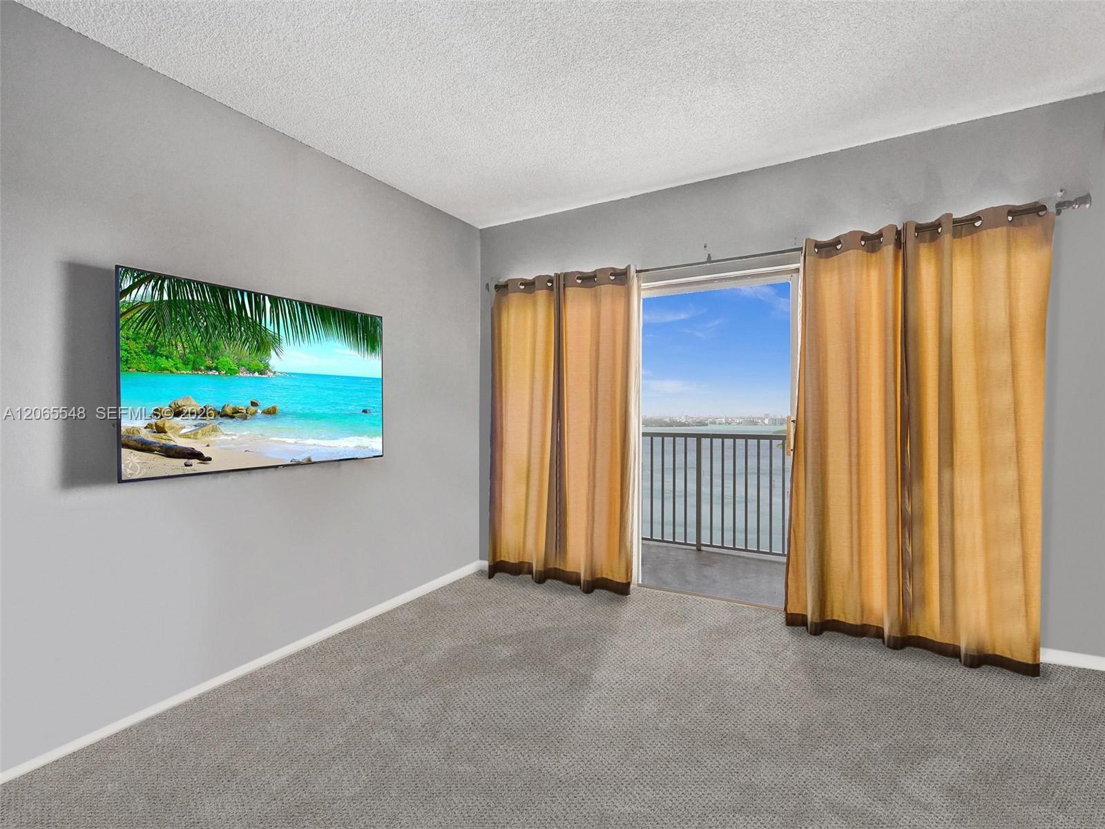 1914 1 / 2 762 sq. ft. $ 2026-08-04 0 Photo