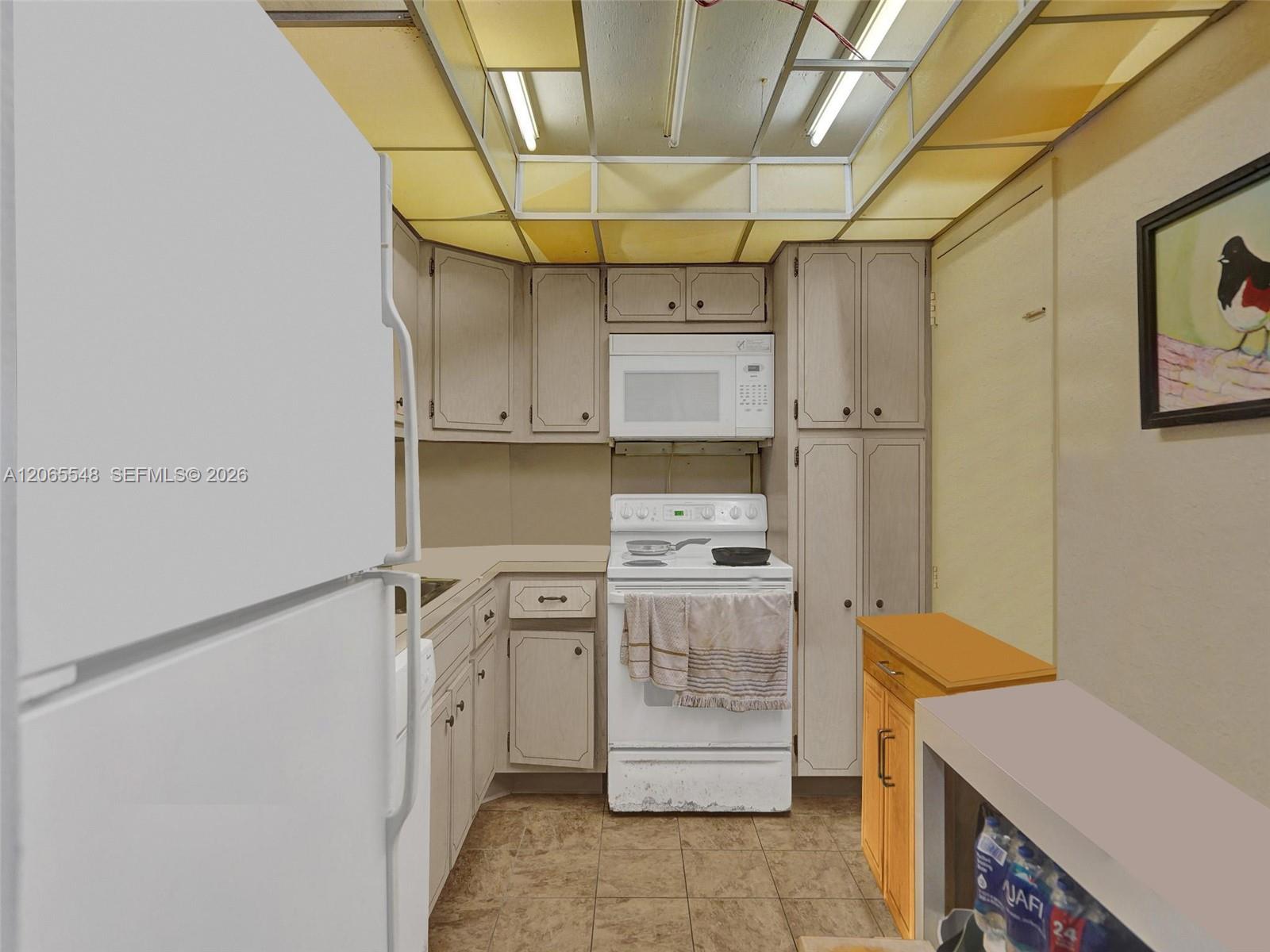 1914 1 / 2 762 sq. ft. $ 2026-08-04 0 Photo